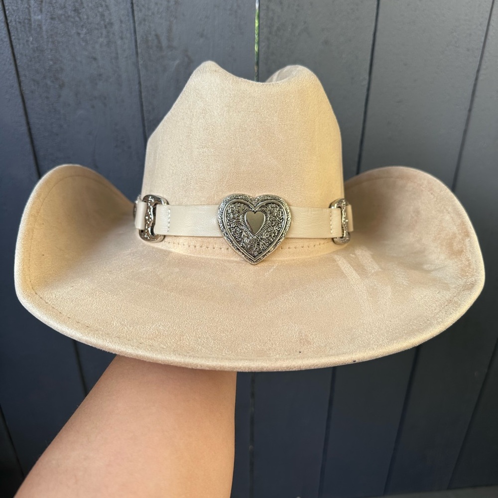 Chic Beige Cowboy Hat with Silver Heart Detail
